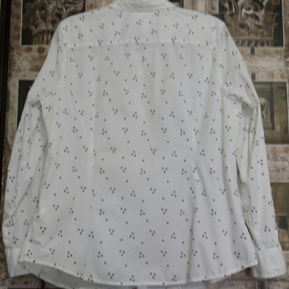 Tommy Hilfiger Button Down Shirt with Stars Detail - Picture 5 of 7